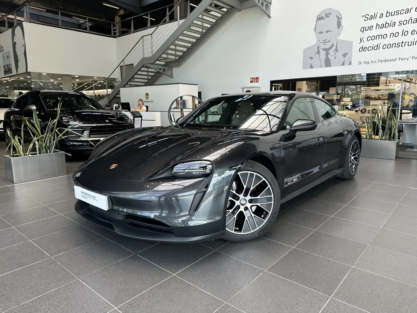 Porsche Taycan Gris - 1