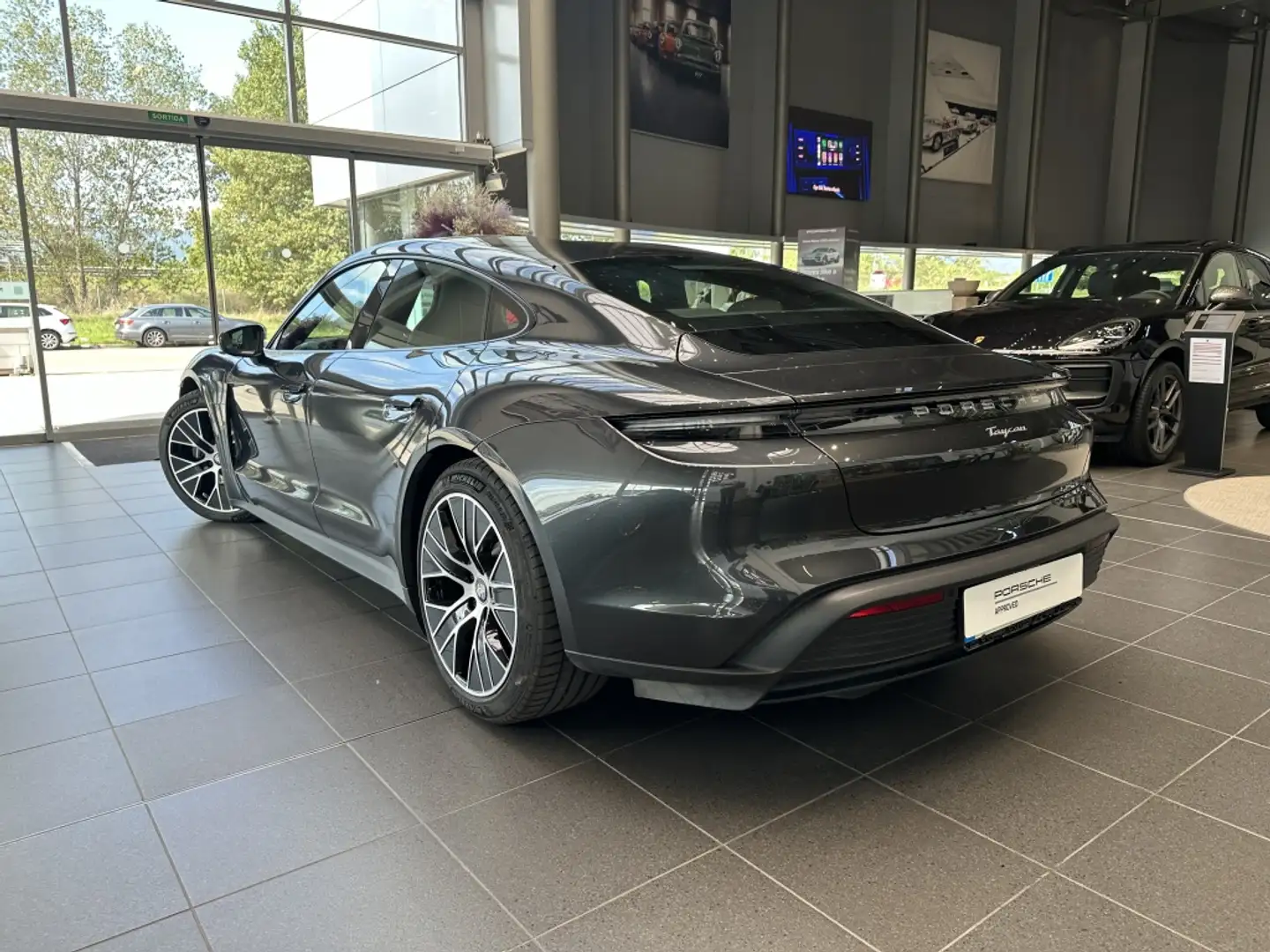 Porsche Taycan Gris - 2