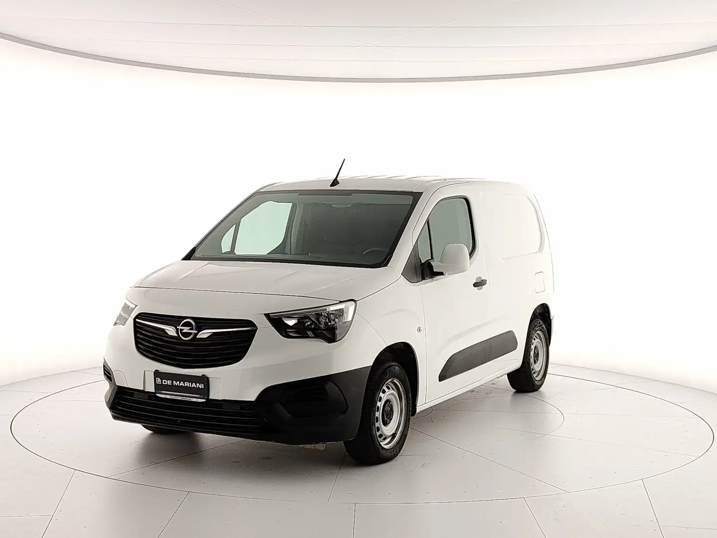 Opel Combo COMBO CARGO 1.2 BZ/GPL 110CV L1H1 EDITION S&S (Br) Wit - 1