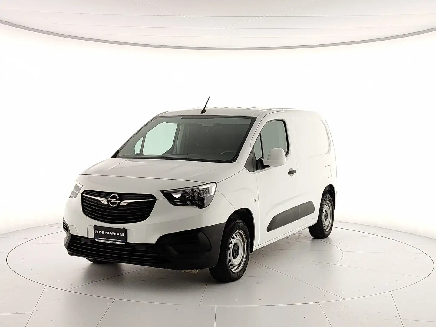 Opel Combo COMBO CARGO 1.2 BZ/GPL 110CV L1H1 EDITION S&S (Br) Beyaz - 1