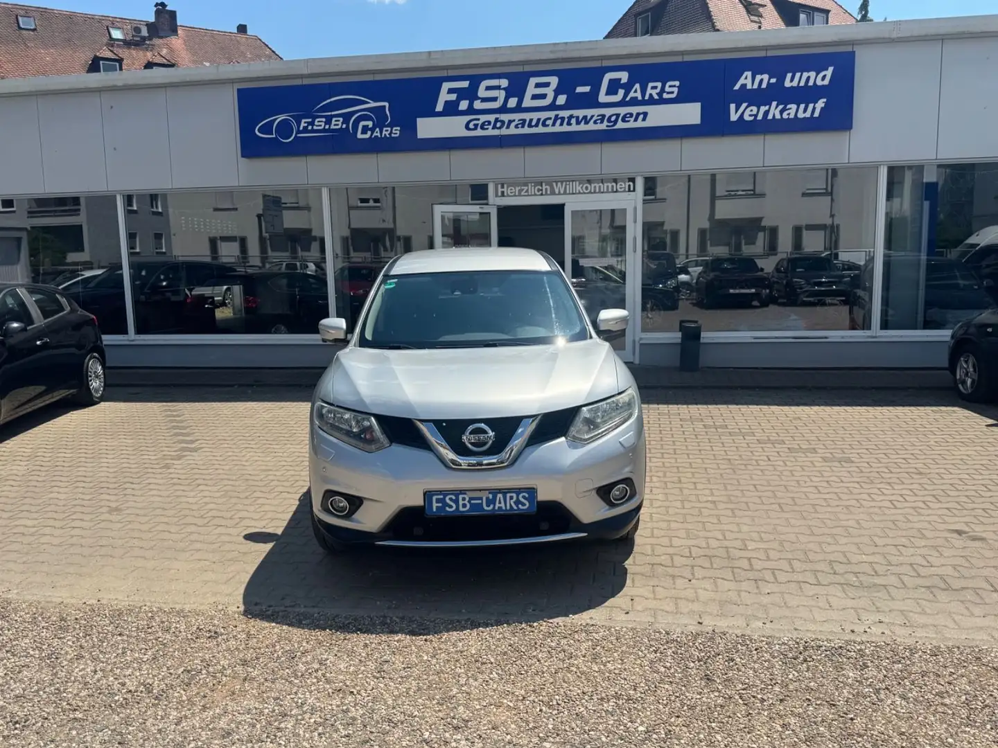 Nissan X-Trail Acenta Automatok Silber - 1