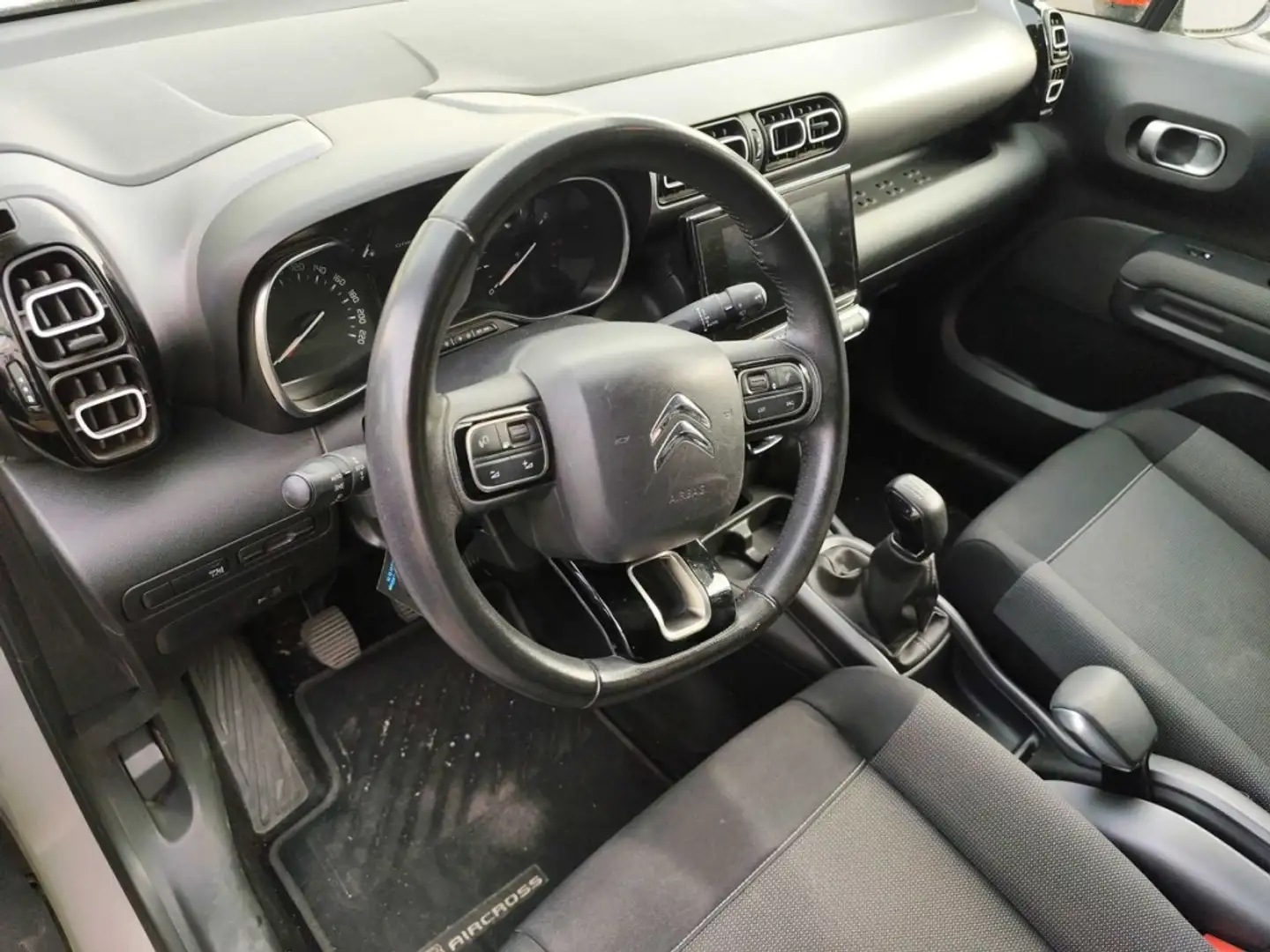 Citroen C3 Aircross BlueHDi S&S Shine 100 Gris - 2