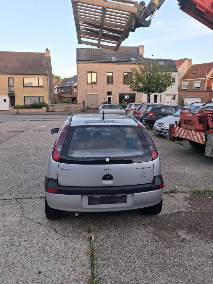 Opel Corsa 1.2 Benzine – Perfecte Staat, foto 3