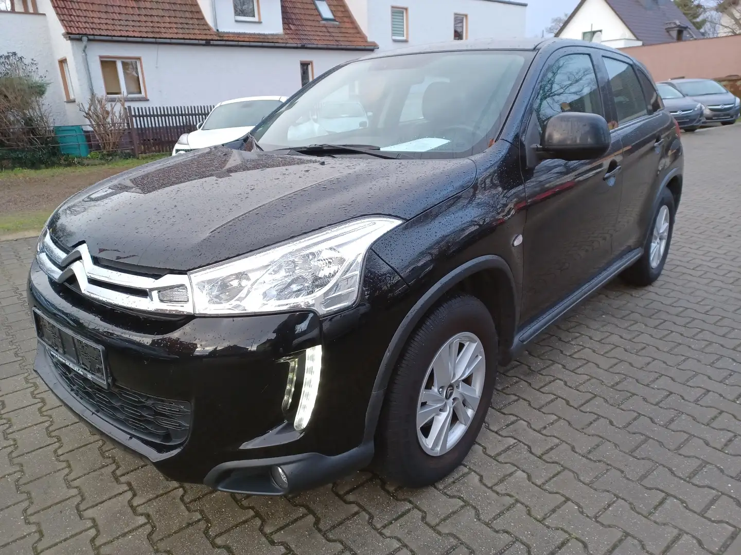 Citroen C4 Aircross Tendance 4WD Negro - 1