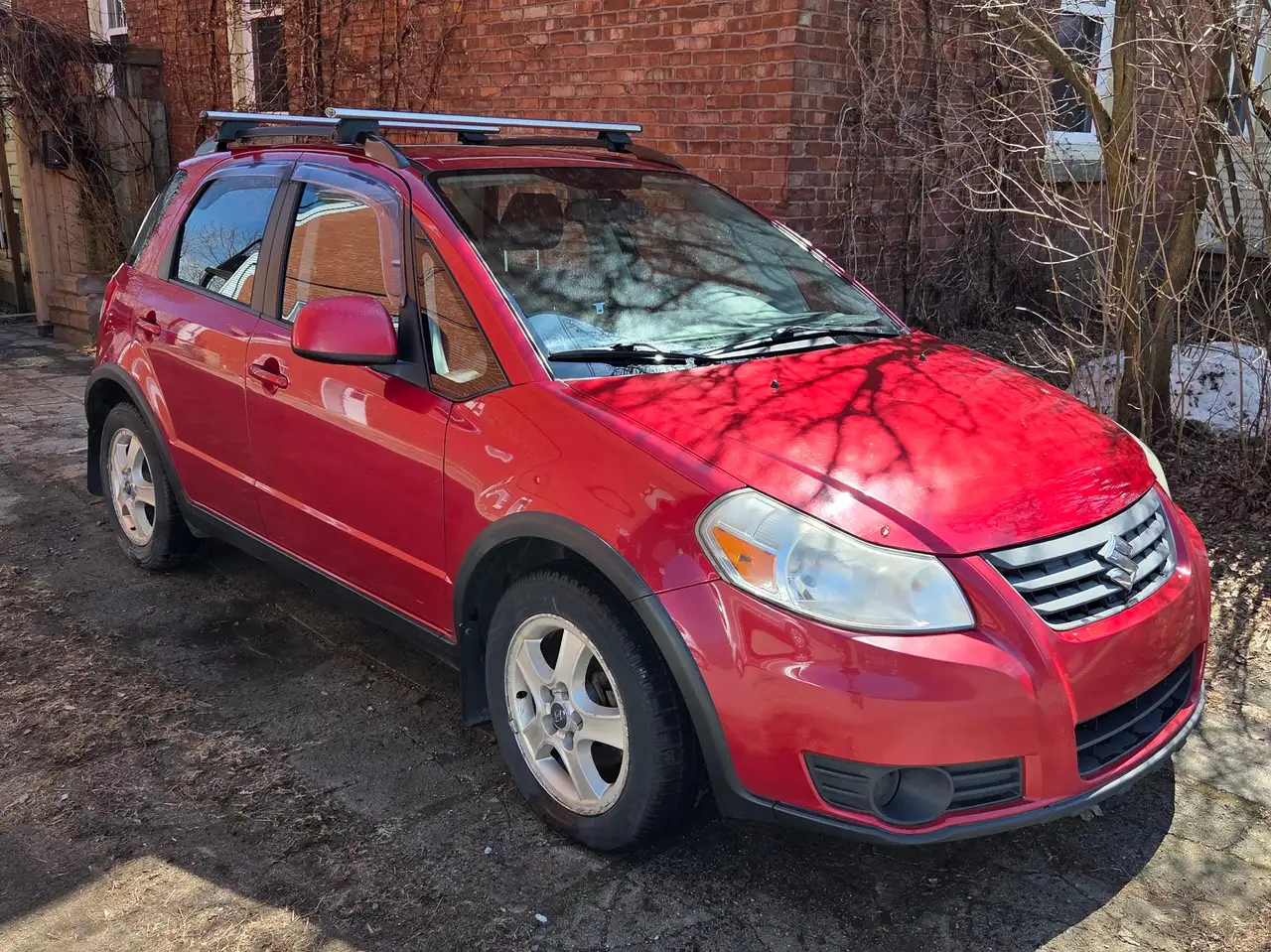 Suzuki SX4 снимка Suzuki SX4