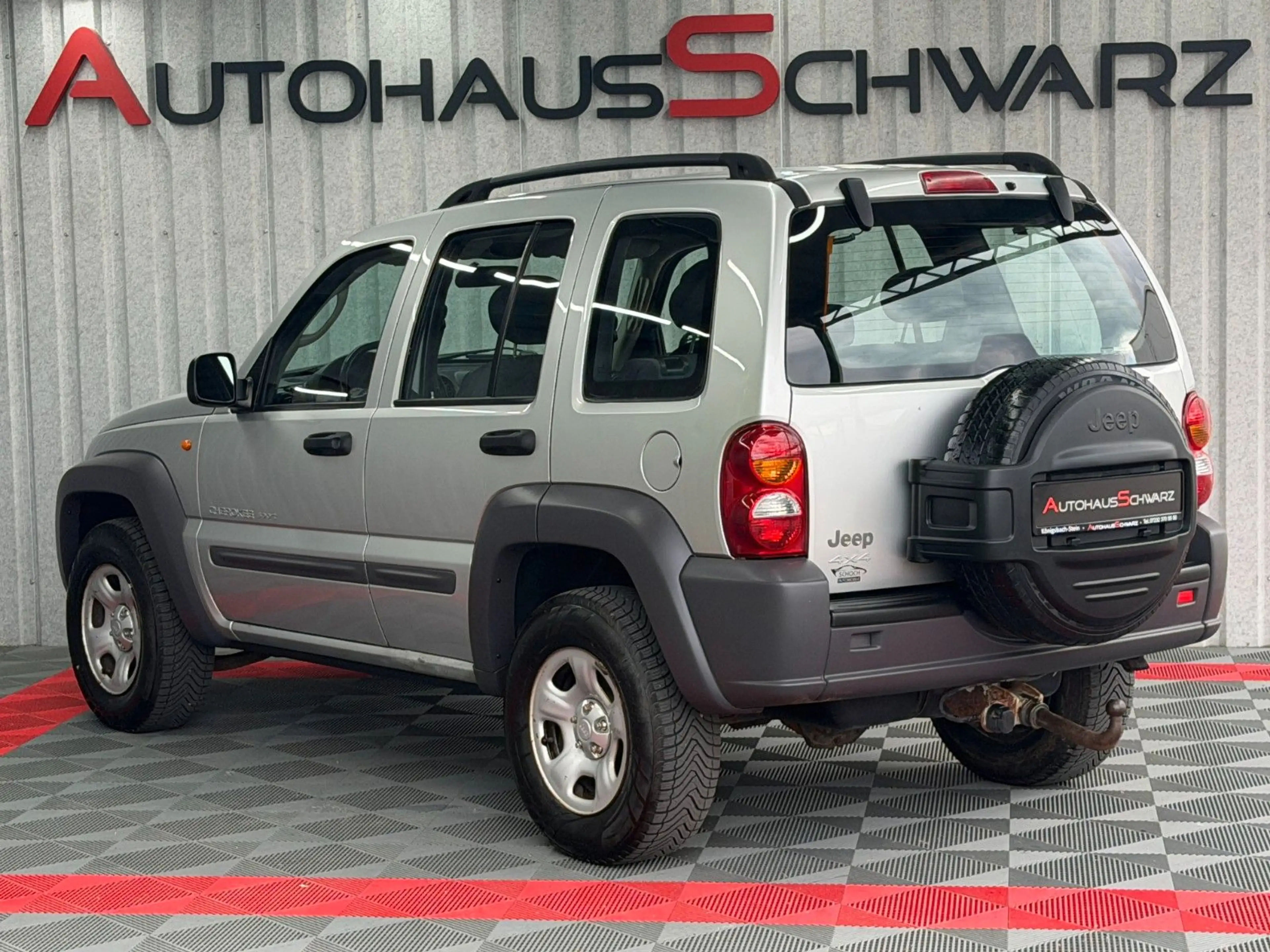 Jeep Cherokee Sport 2.8 CRD Aut. S-Dach AHK Tempo — photo 5