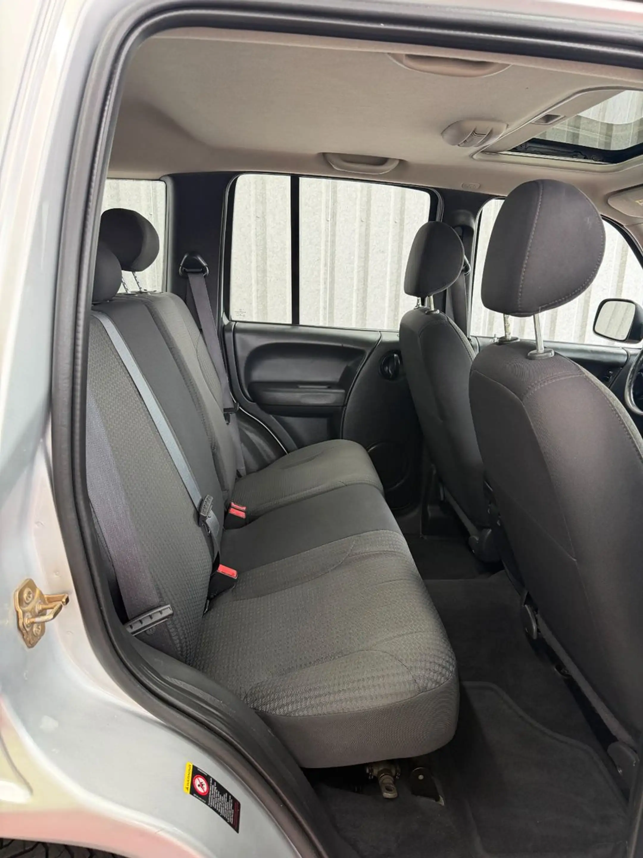 Jeep Cherokee Sport 2.8 CRD Aut. S-Dach AHK Tempo — photo 14