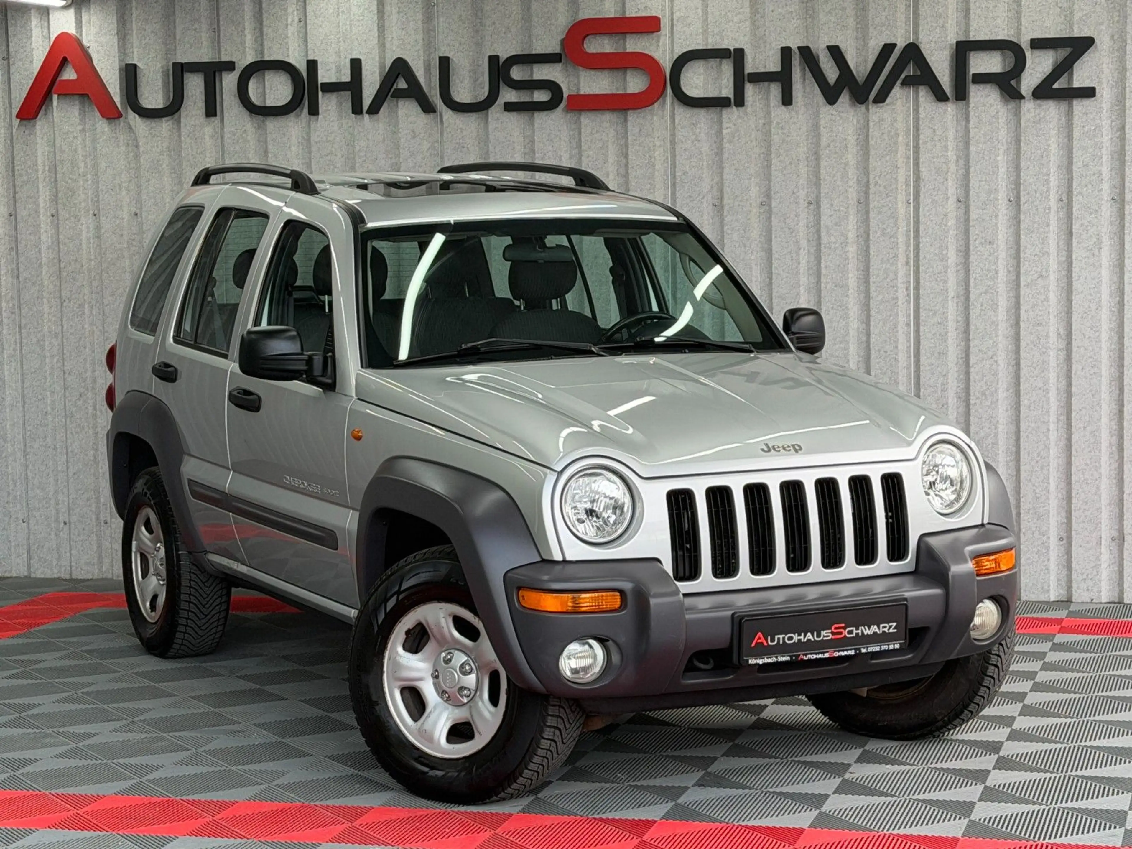Jeep Cherokee Sport 2.8 CRD Aut. S-Dach AHK Tempo