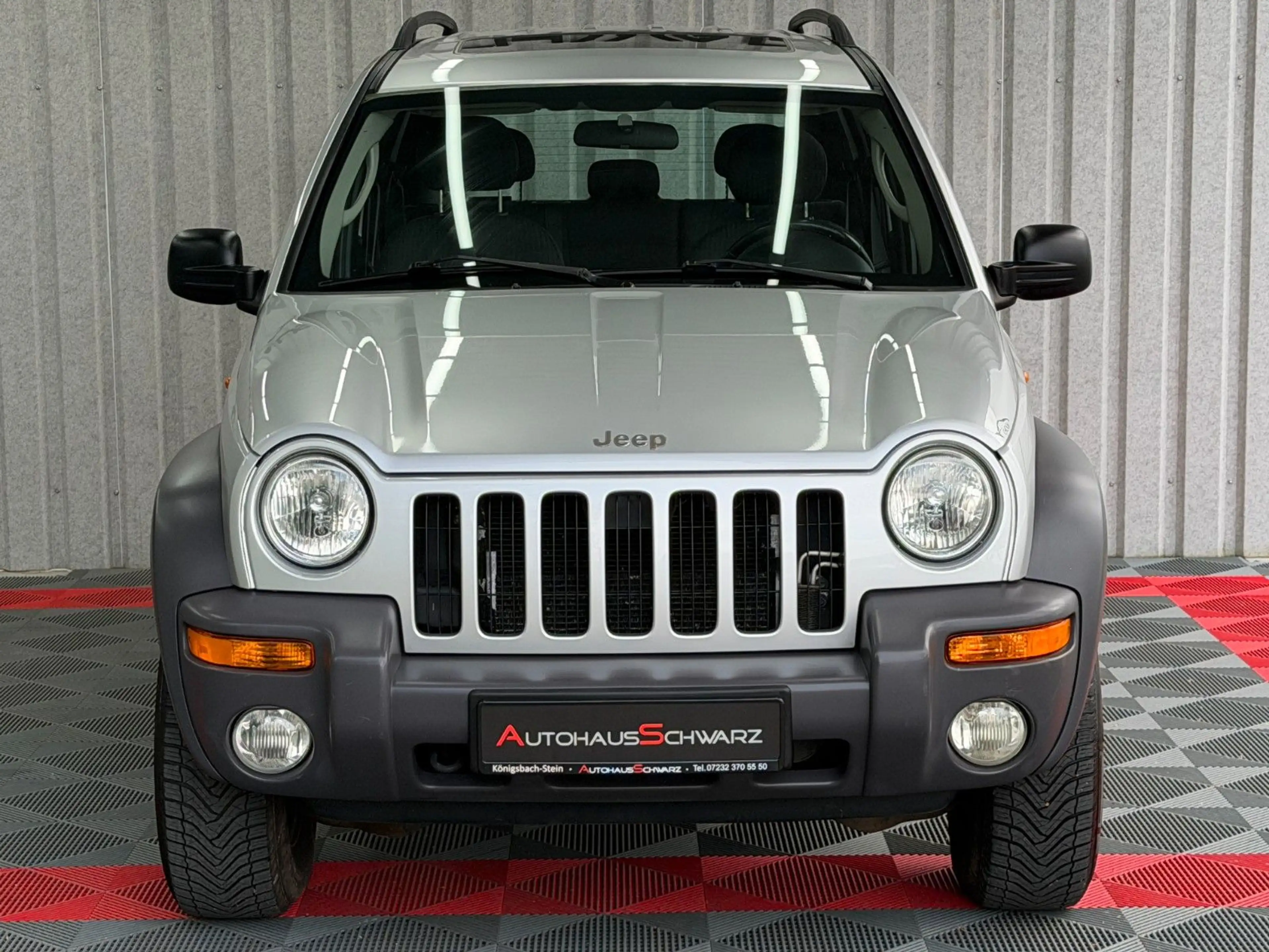 Jeep Cherokee Sport 2.8 CRD Aut. S-Dach AHK Tempo — photo 2