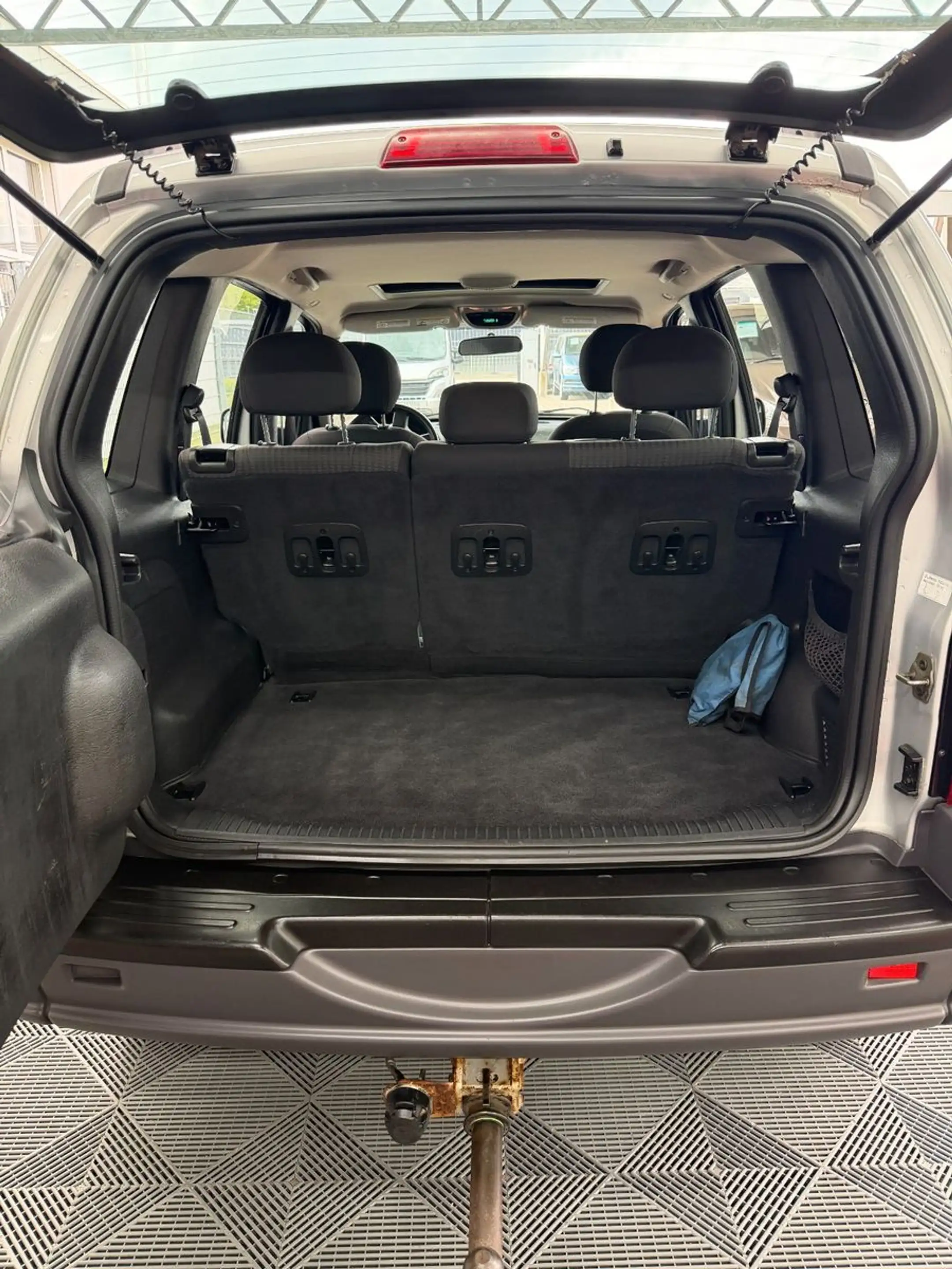 Jeep Cherokee Sport 2.8 CRD Aut. S-Dach AHK Tempo — photo 13