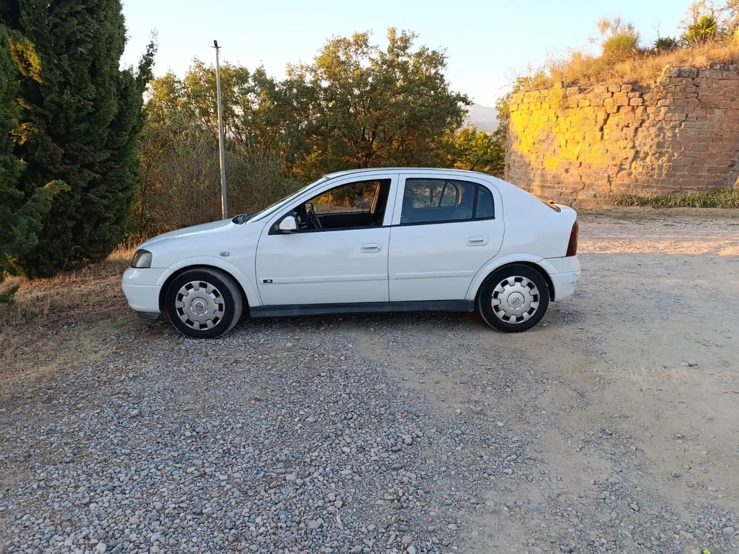 Opel Astra AFFAIRES 2.0 16V DTI PACK CLIM - 2