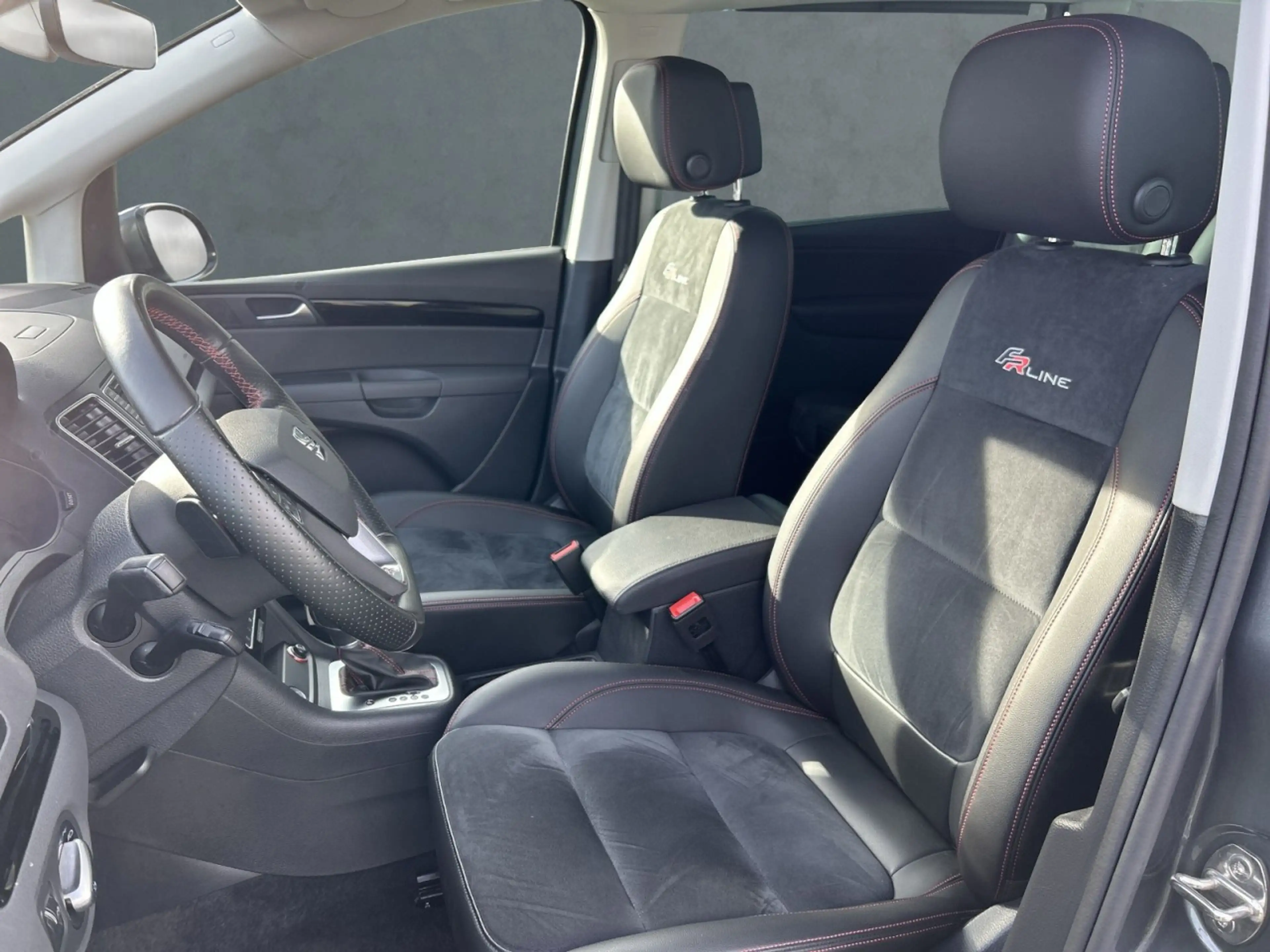 SEAT Alhambra FR-LINE 1.4TSI DSG AHK+NAVI+ACC+7-SITZE Klima — photo 4