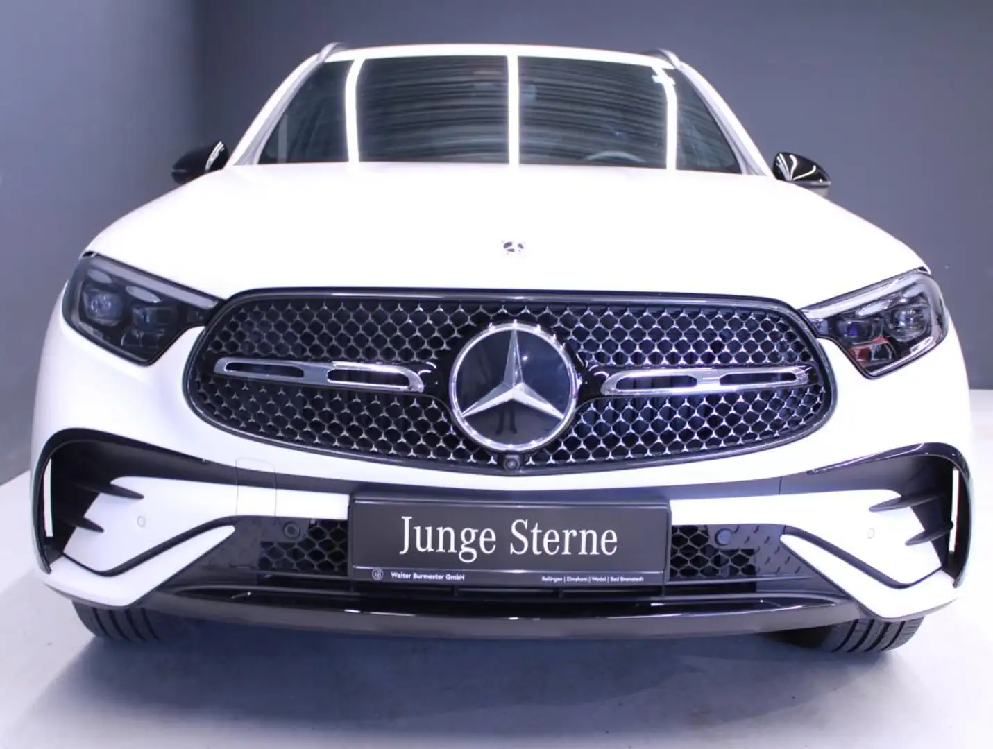 Mercedes-Benz GLC 300 d 4MATIC AMG+Night+MBUX+Ambiente+CarPlay Weiß - 2