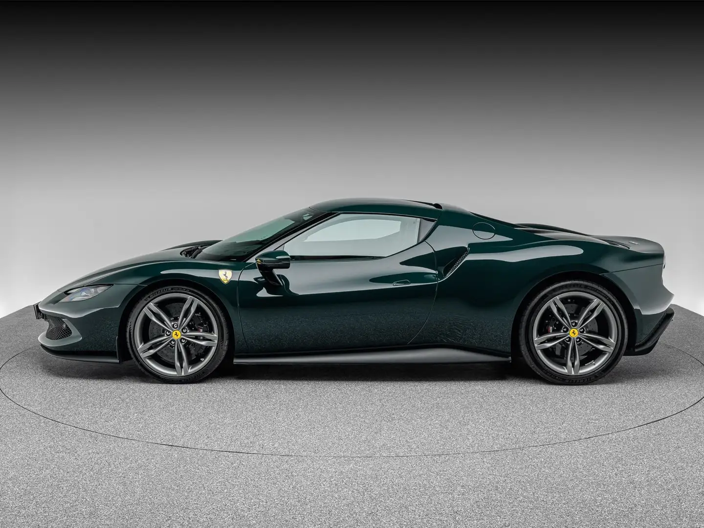 Ferrari 296 GTB Grün - 2