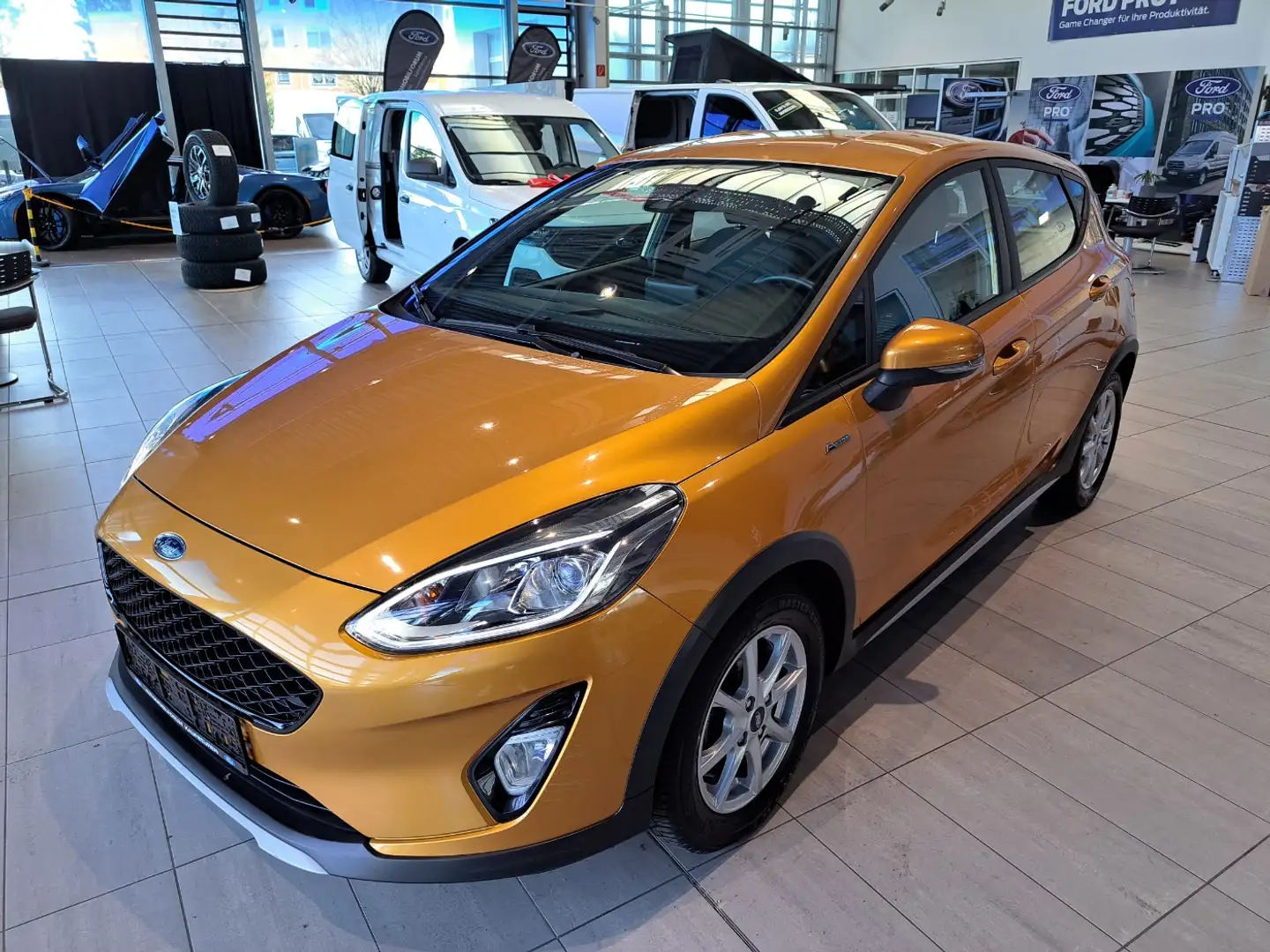 Ford Fiesta 1.0 EcoBoost Active Navi SHZ KlimaA Gelb - 1