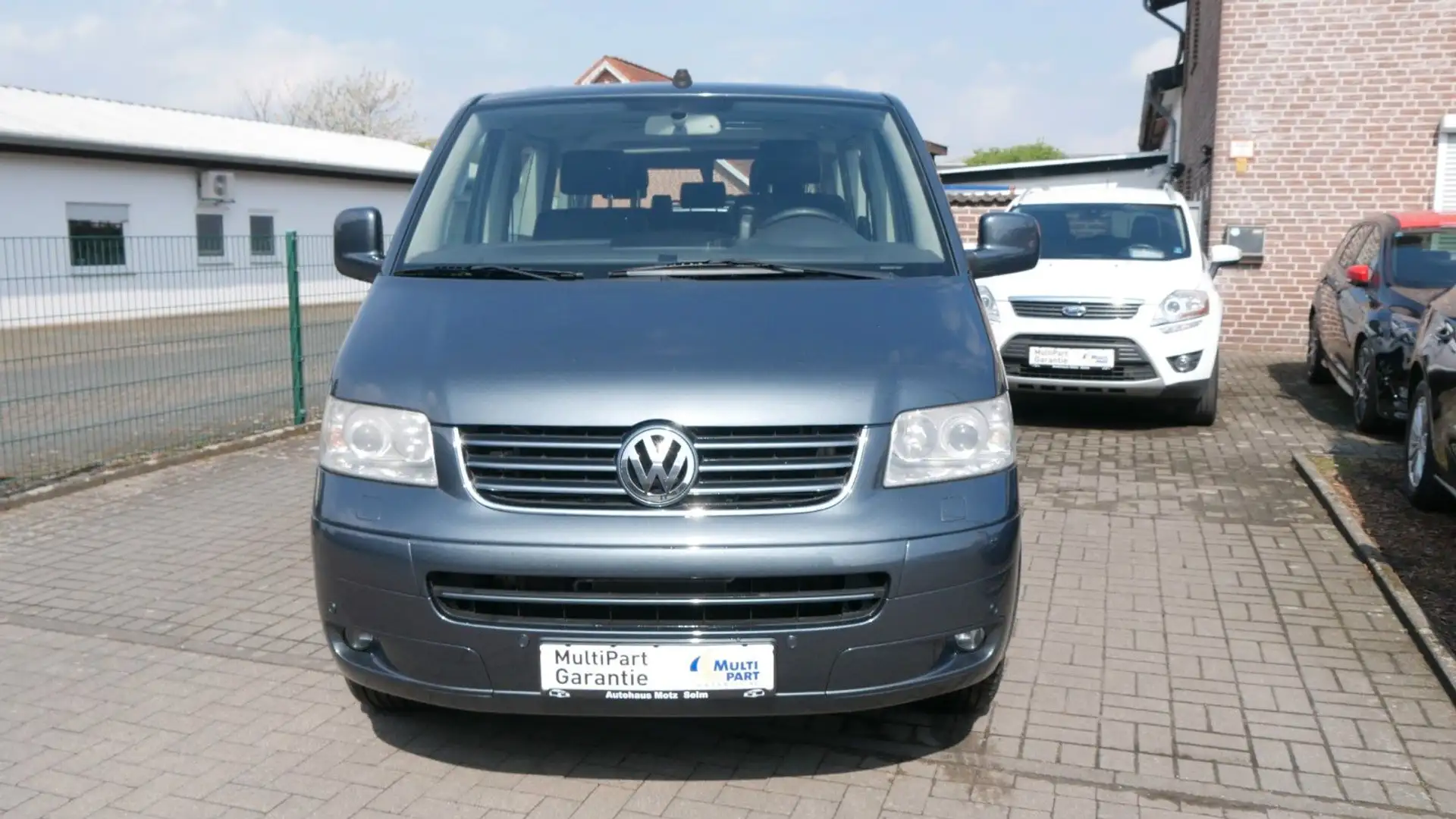 Volkswagen T5 Multivan Highline Сірий - 2