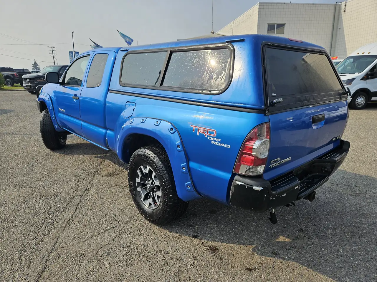 Toyota Tacoma снимка Toyota Tacoma