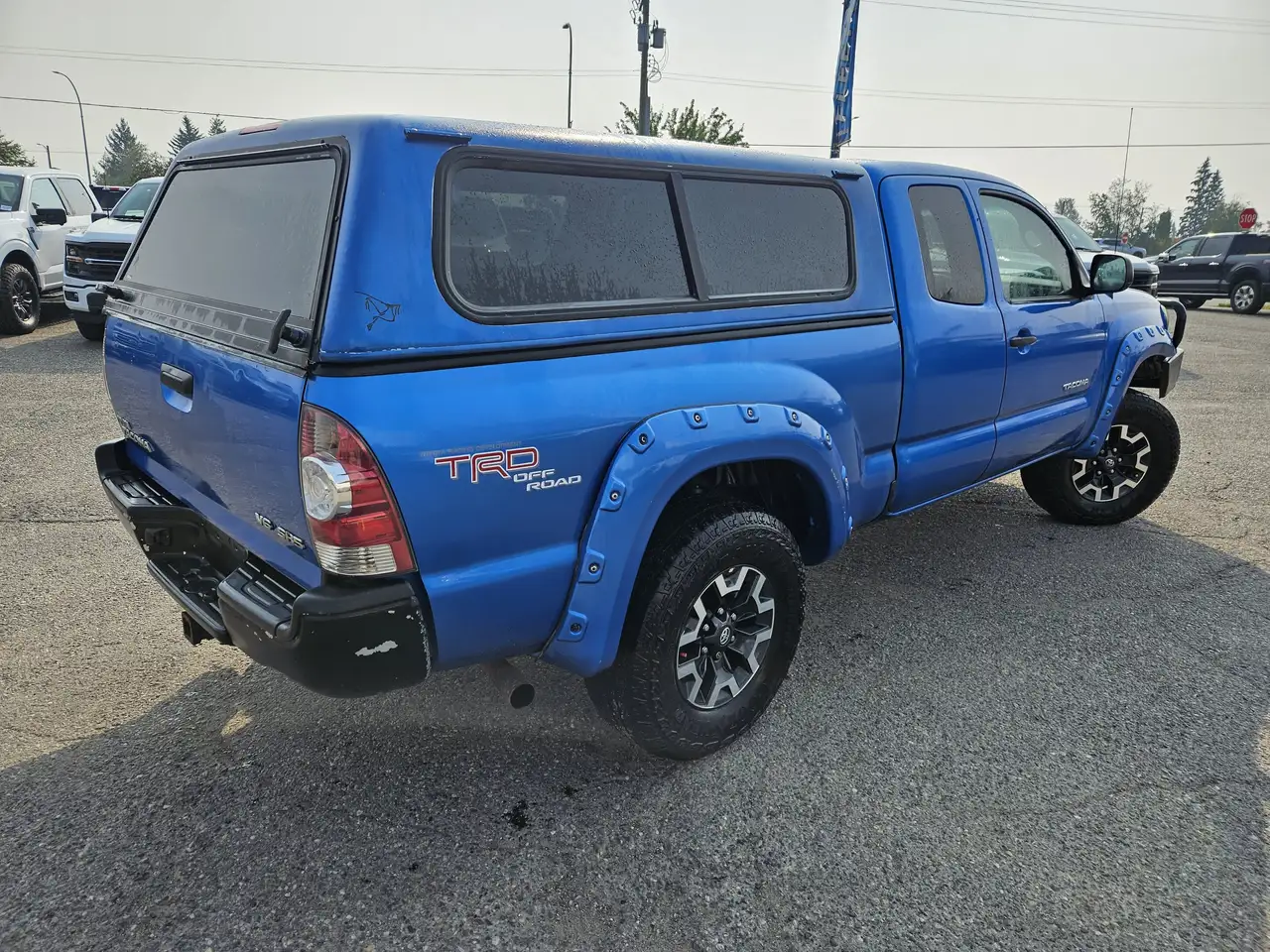 Toyota Tacoma снимка Toyota Tacoma