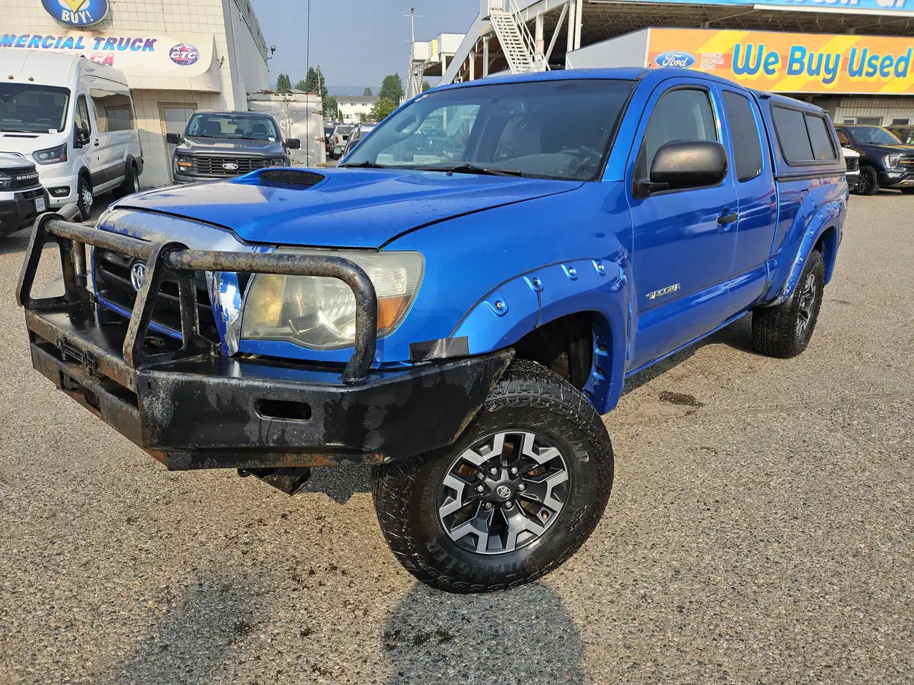 Toyota Tacoma снимка Toyota Tacoma