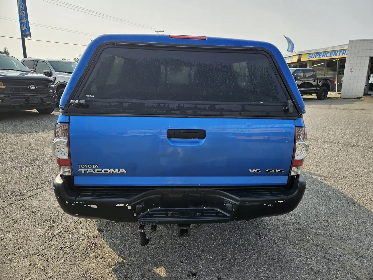 Toyota Tacoma снимка Toyota Tacoma