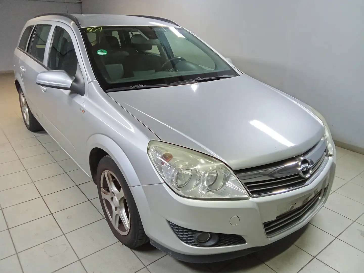 Opel Astra Edition Grau - 2