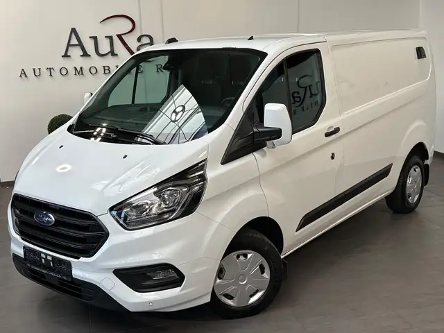 Ford Transit Custom view 2
