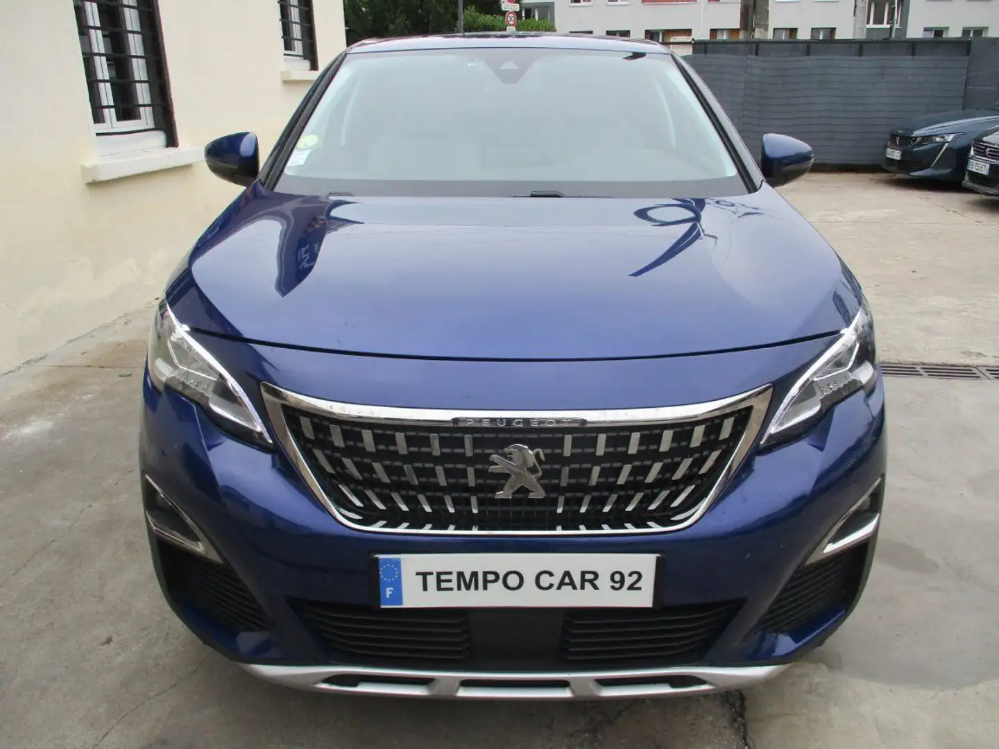 Peugeot 3008 BlueHDi 130ch SetS EAT8 Allure Bleu - 2