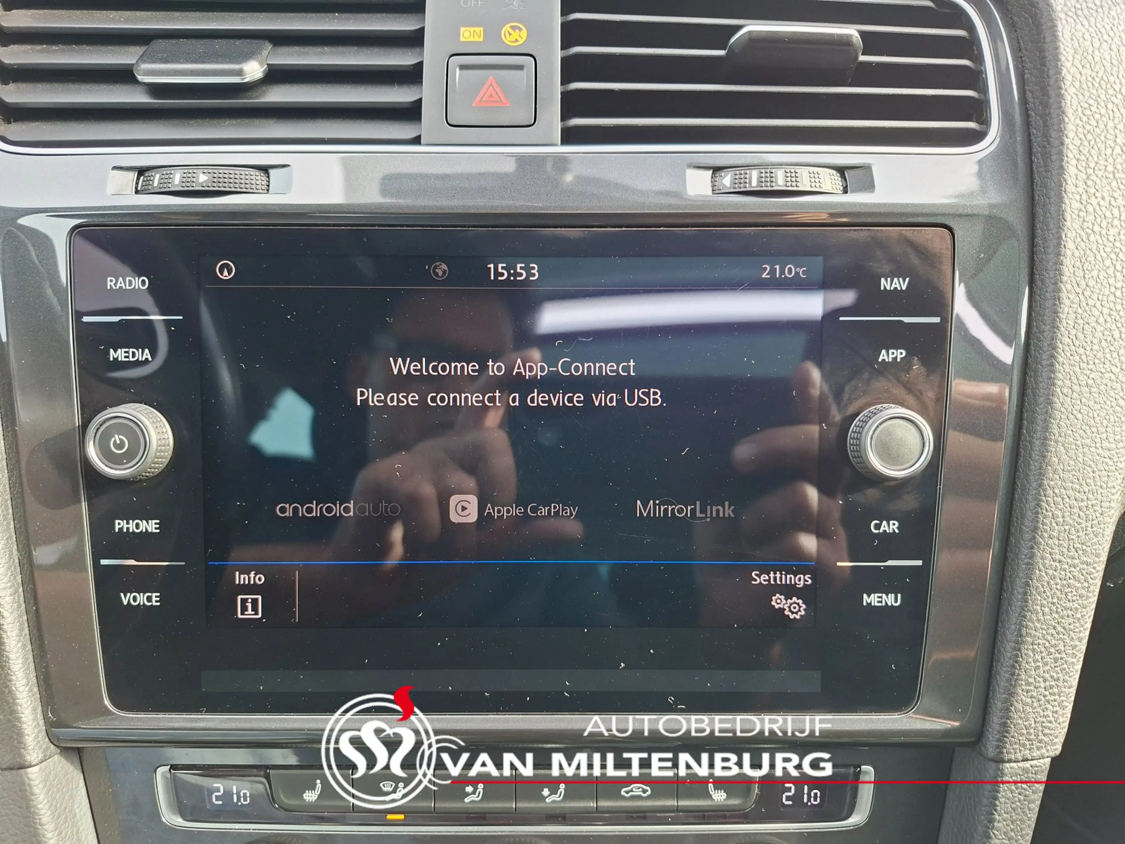 Volkswagen Golf Variant 1.5 TSI Comfortline Business Panoramadak Clima Cam — photo 13