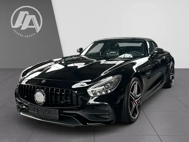 Mercedes-Benz AMG GT view 2