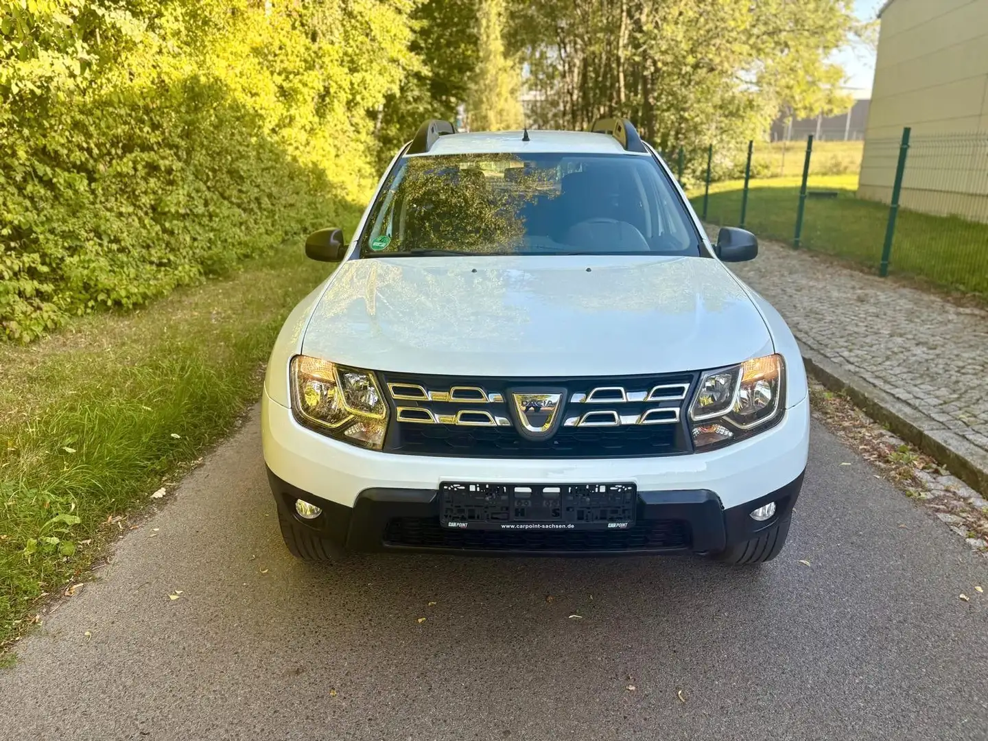 Dacia Duster I Ambiance 4x2 Weiß - 2