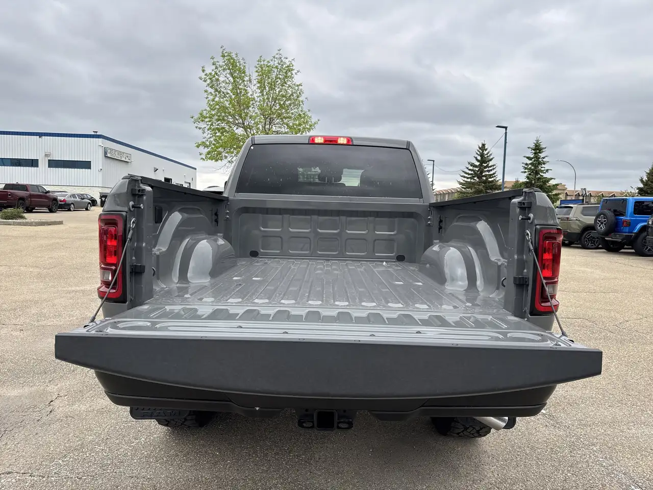 RAM 2500 снимка RAM 2500