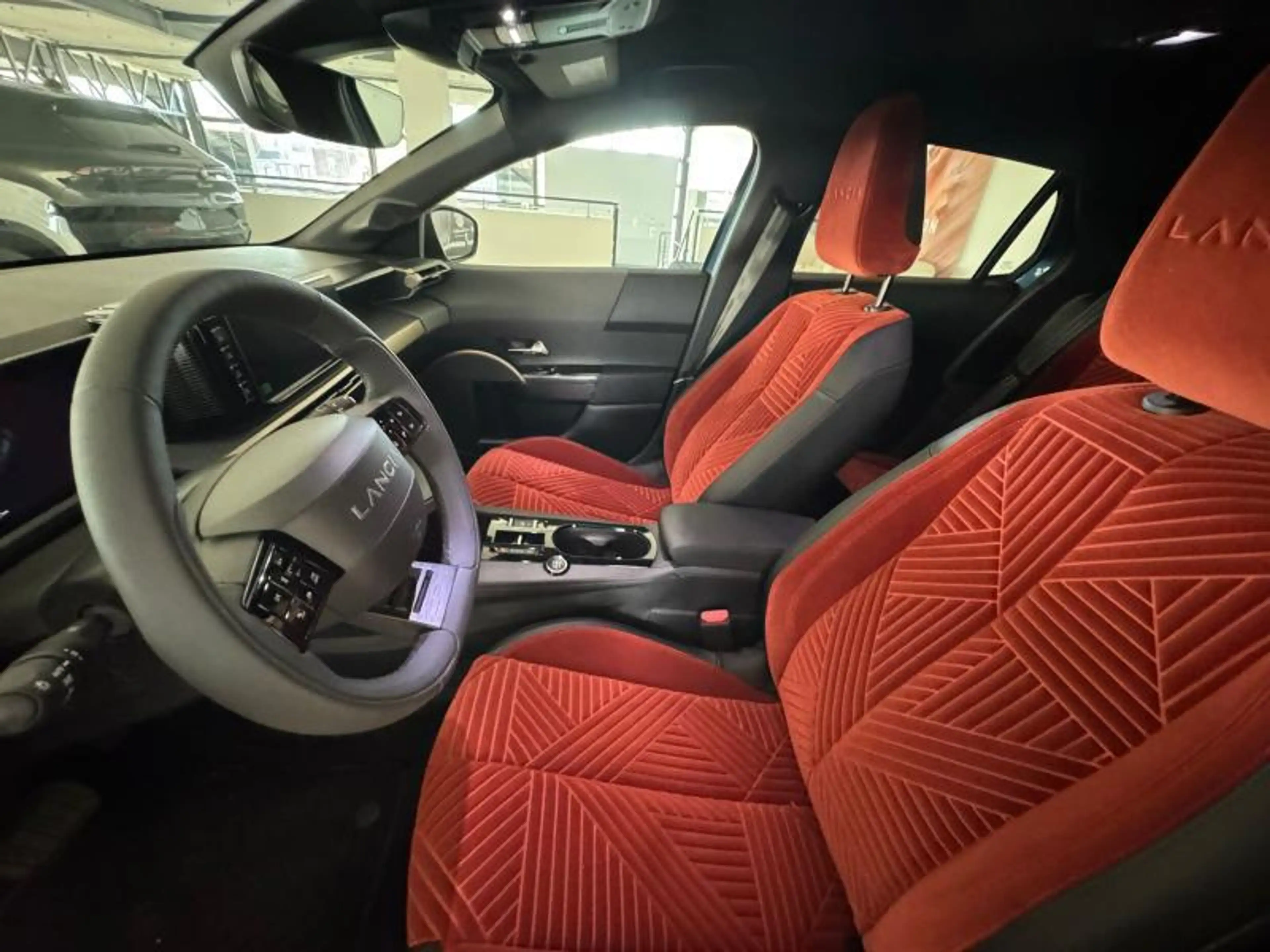 Lancia Ypsilon LX HYBRID — photo 12