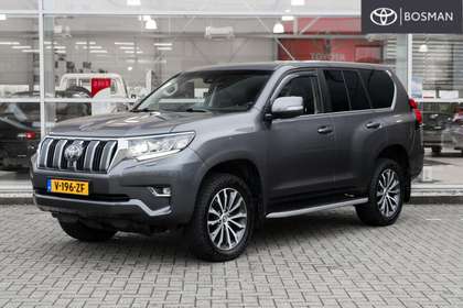 Toyota Land Cruiser 2.8 D-4D 177pk Standard Roof Van Executive
