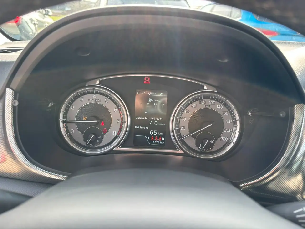 Suzuki Vitara 1.4 Mild-Hybrid Comfort+ 4x4*LED*SHZ*PDC 18