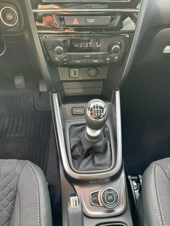Suzuki Vitara 1.4 Mild-Hybrid Comfort+ 4x4*LED*SHZ*PDC 14