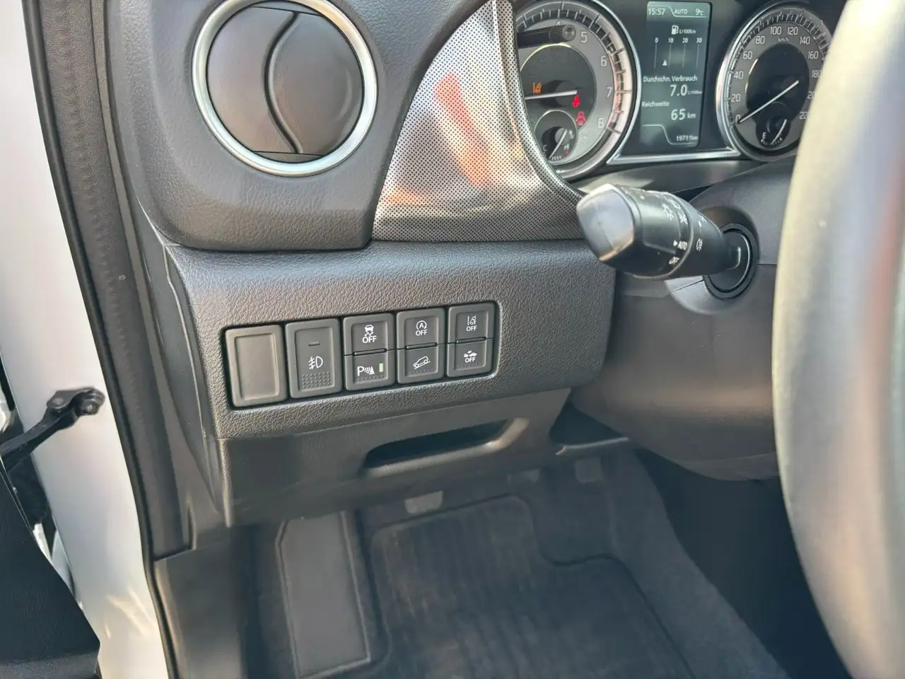 Suzuki Vitara 1.4 Mild-Hybrid Comfort+ 4x4*LED*SHZ*PDC 20