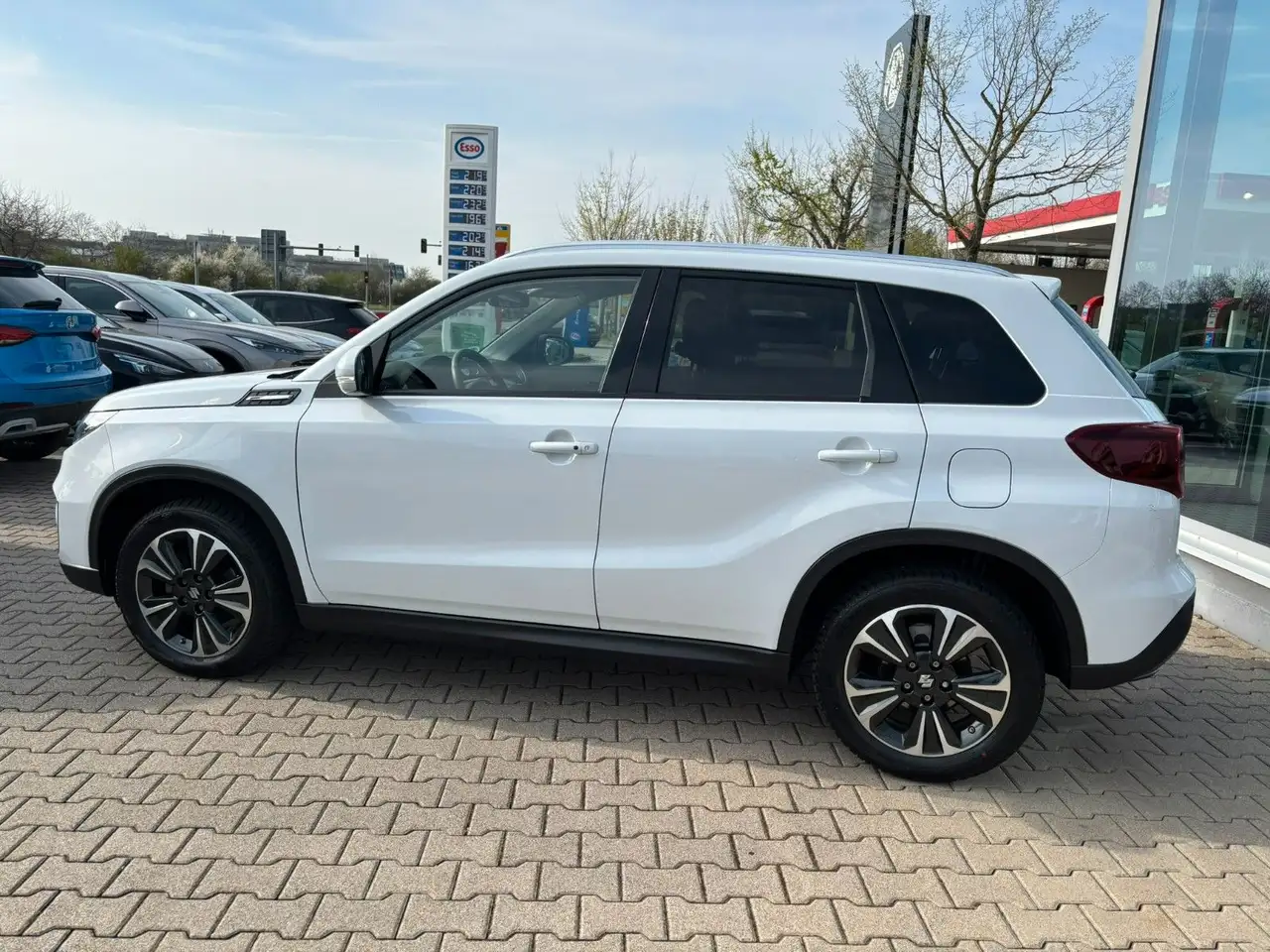 Suzuki Vitara 1.4 Mild-Hybrid Comfort+ 4x4*LED*SHZ*PDC 8