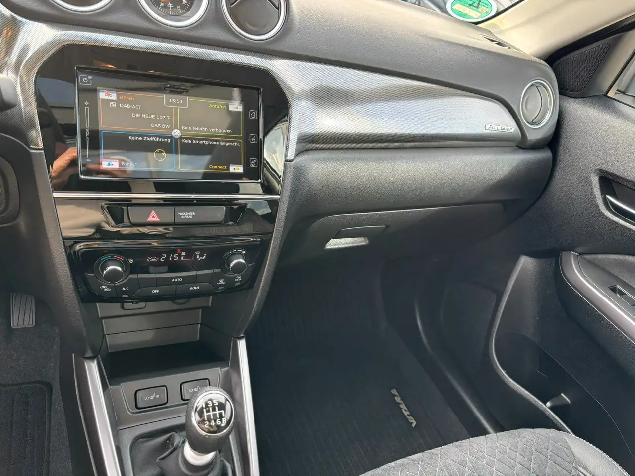 Suzuki Vitara 1.4 Mild-Hybrid Comfort+ 4x4*LED*SHZ*PDC 13