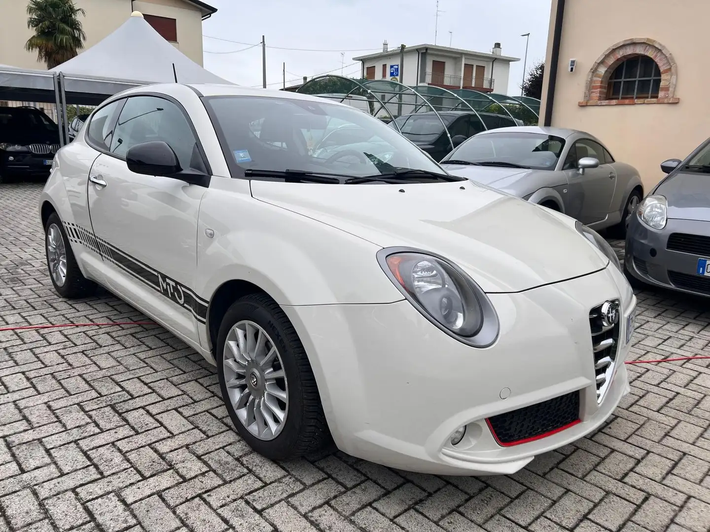 Alfa Romeo MiTo MiTo 1.4 - 70cv NEO PATENTATI Bianco - 1