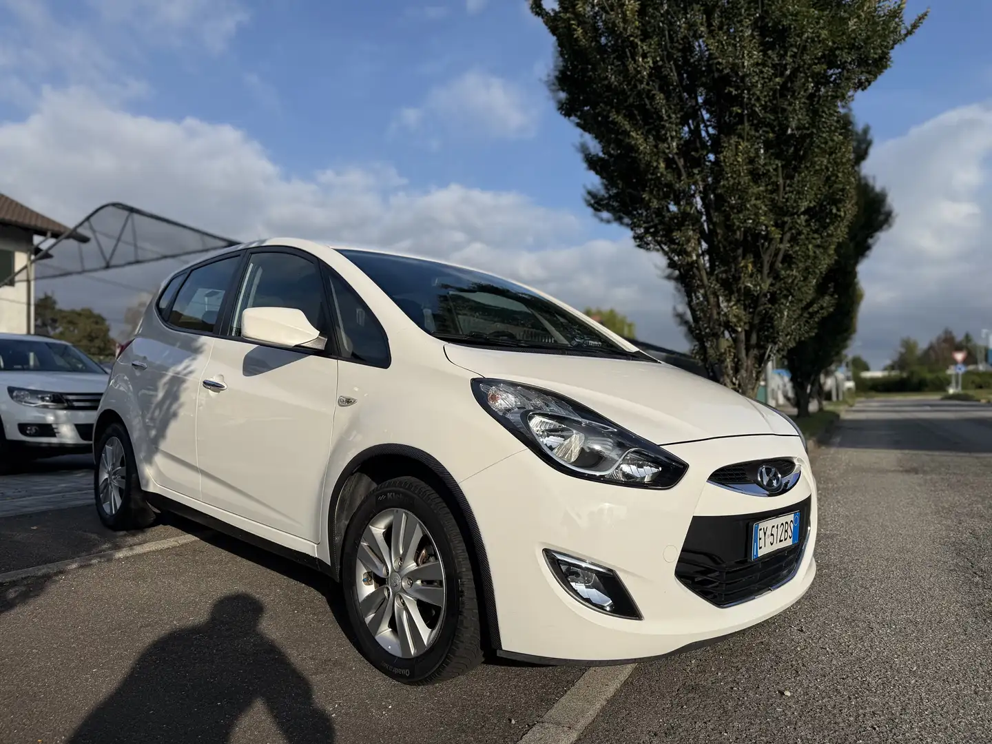 Hyundai iX20 1.4 Comfort Per Neopatentati Bianco - 1