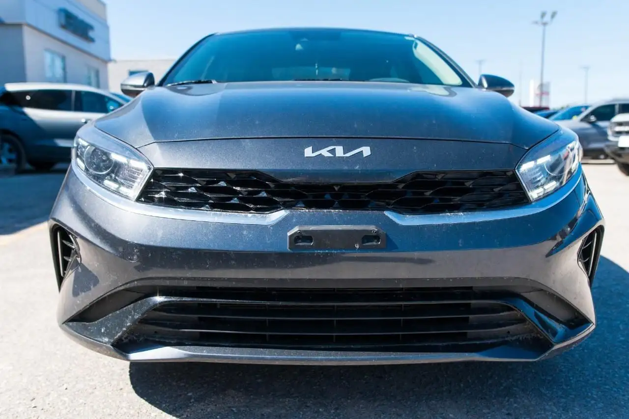 Kia Forte снимка Kia Forte