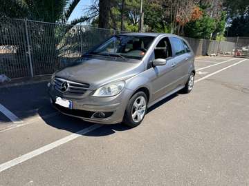 Classe B - T245Chrome