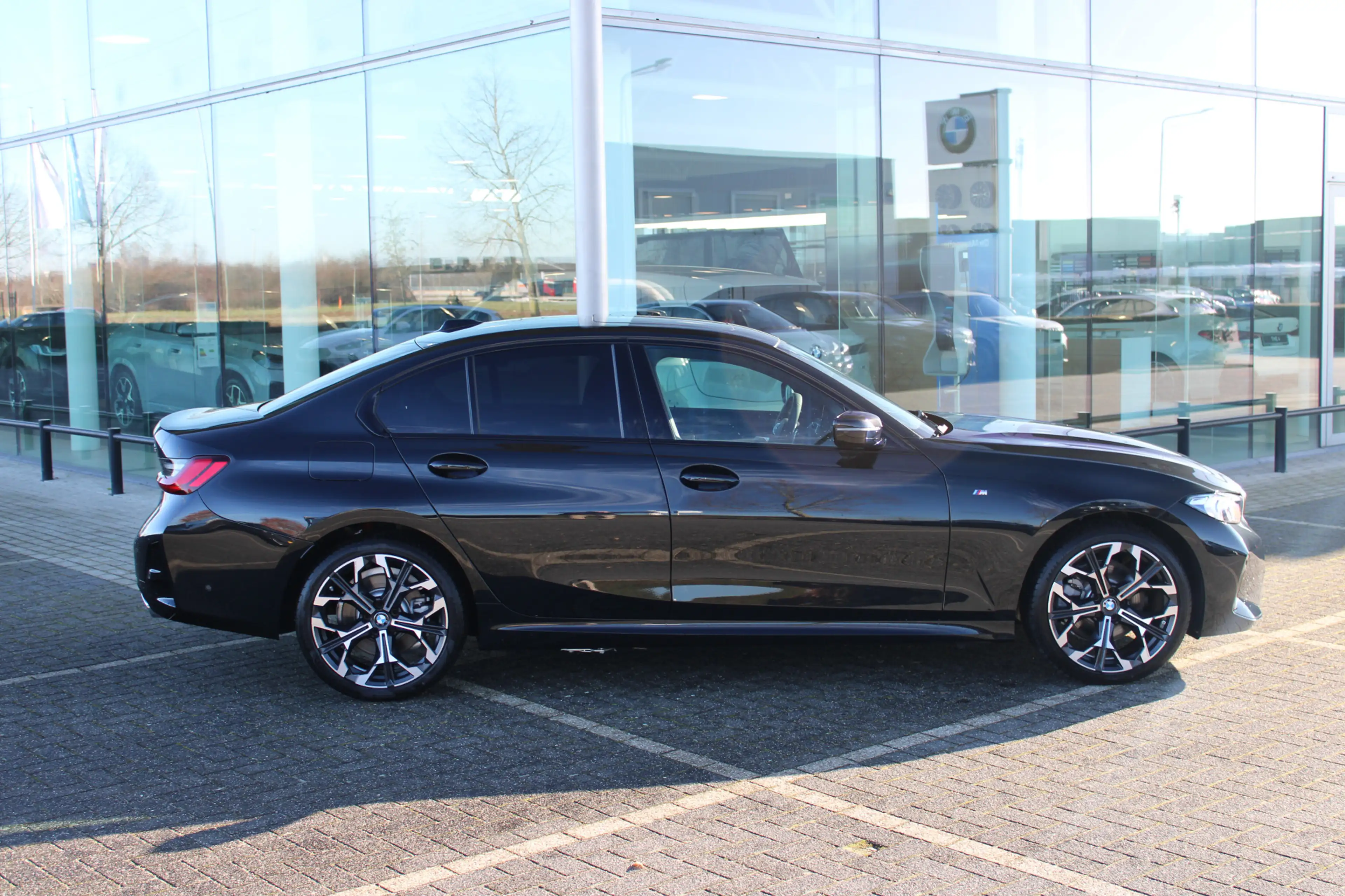 BMW 330 3 Serie 330e M Sport Automaat / Schuif-kanteldak / — photo 10