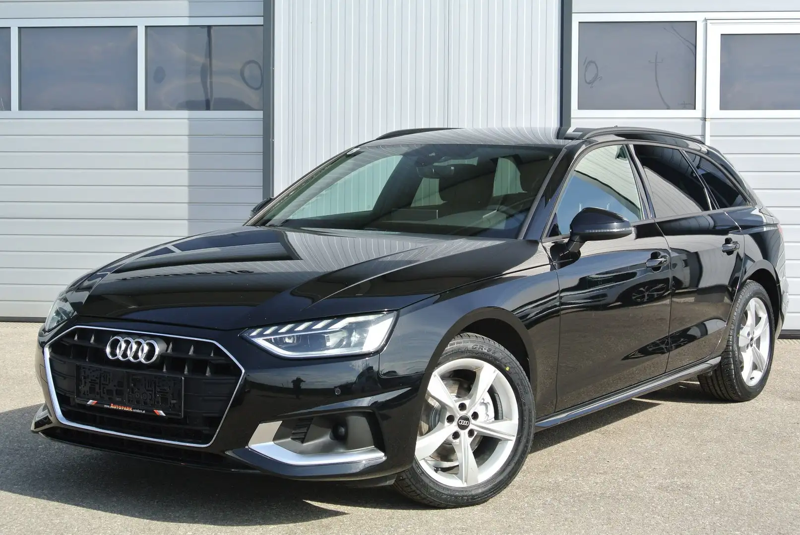 Audi A4 Avant 35 TDI S-tronic * virtual Cockpit*LEDER*AHK* Schwarz - 1