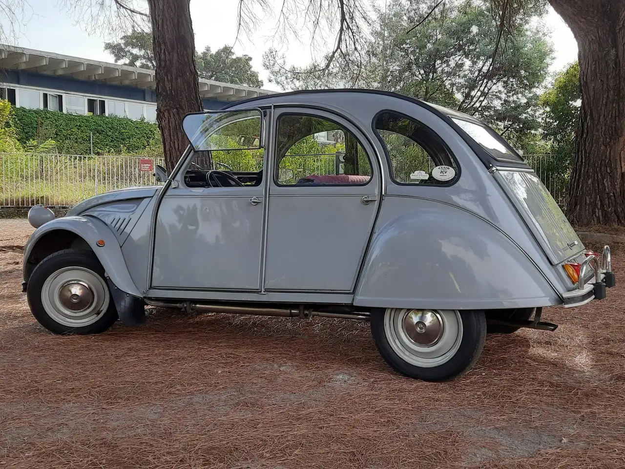 Citroen 2CV6 0.6 Special, foto 2