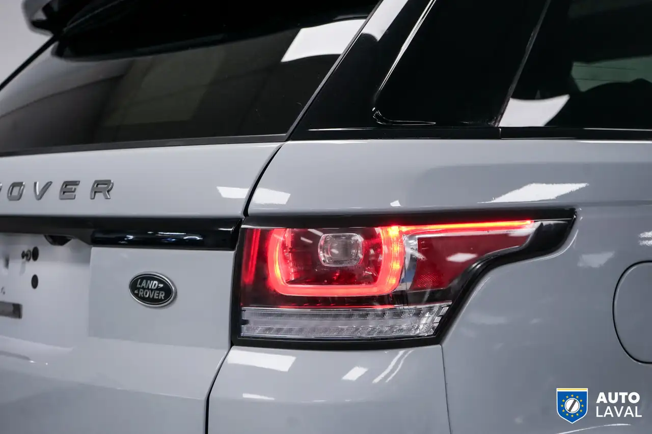 Land Rover Range Rover Sport снимка Land Rover Range Rover Sport