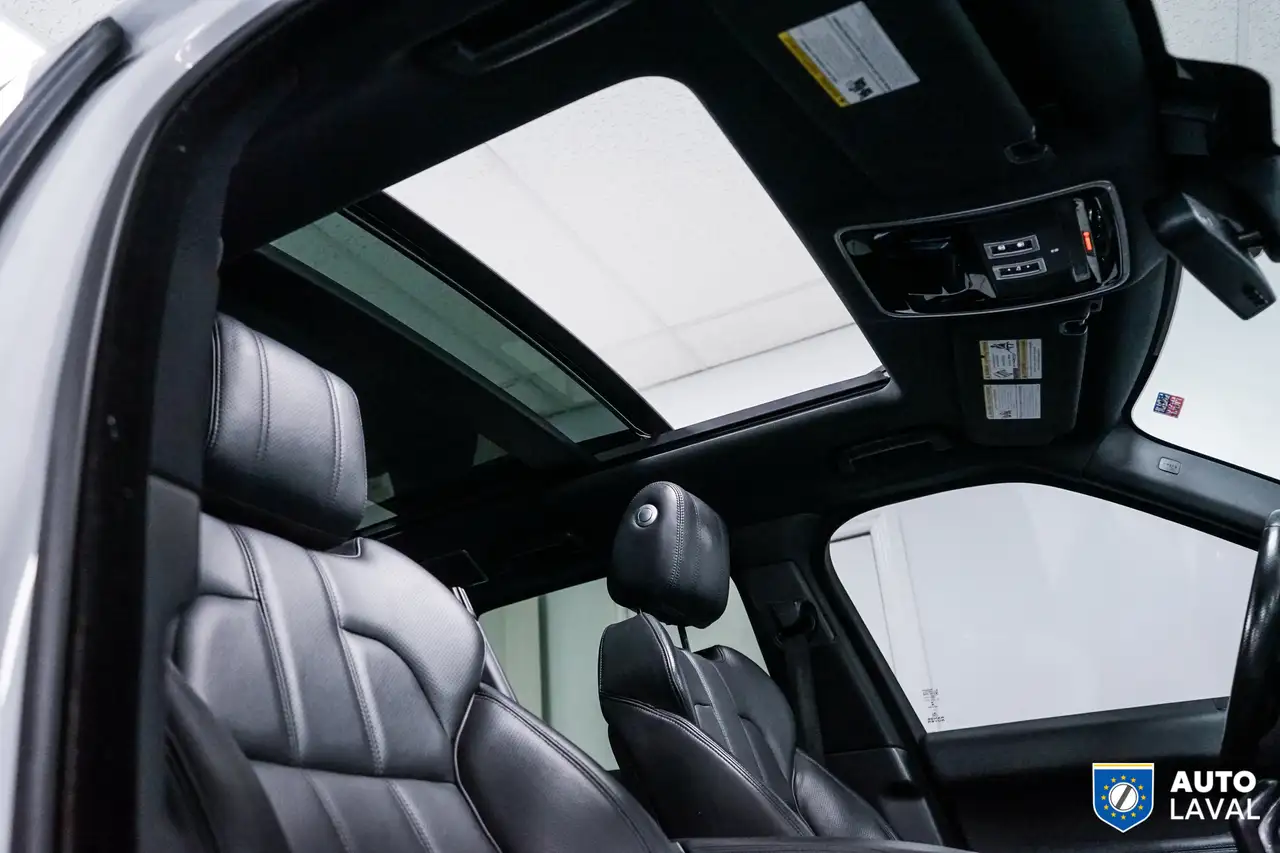 Land Rover Range Rover Sport снимка Land Rover Range Rover Sport