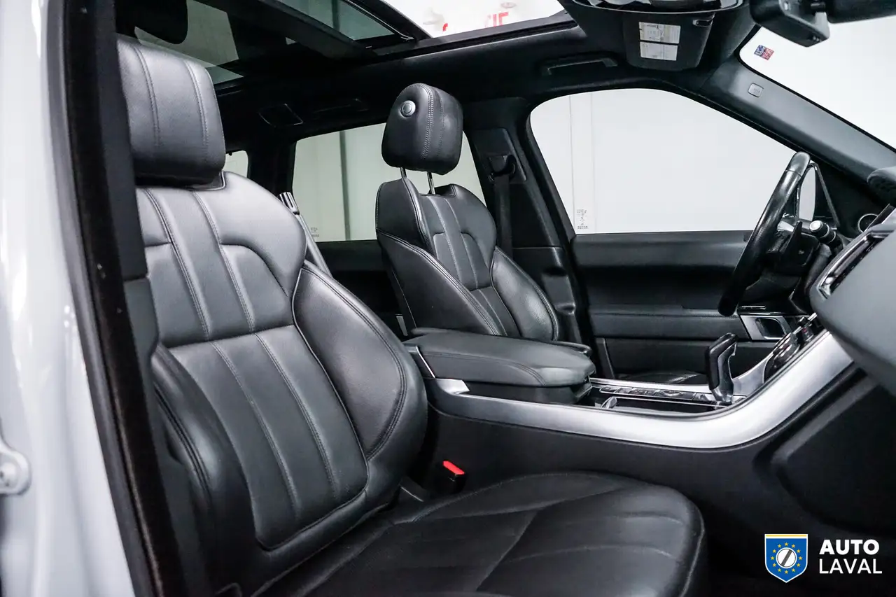 Land Rover Range Rover Sport снимка Land Rover Range Rover Sport
