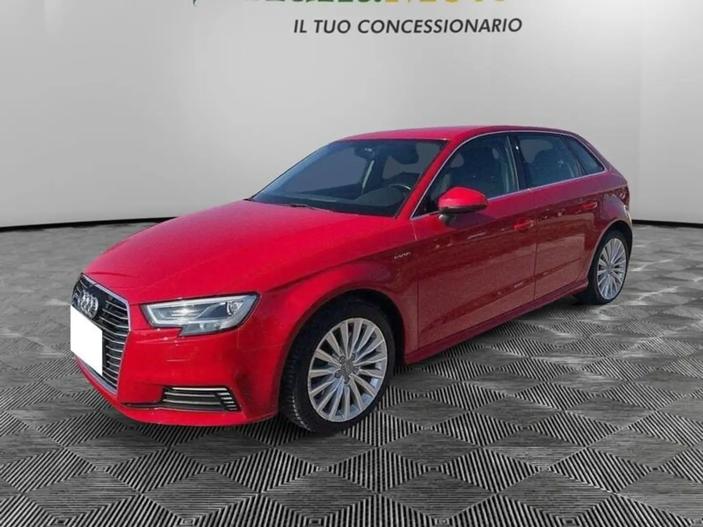 Audi A3 A3 SPB 1.4 TFSI e-tron S tronic (PHEV) Rot - 1