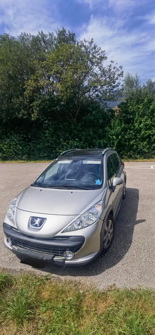 Peugeot 207 207 SW Outdoor 1,6 HDi 90 FAP Outdoor - 2